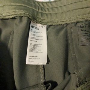 Figs women's Moss Zamora™ - Petite Jogger Scrub Pants - 2XL - Petite / Moss